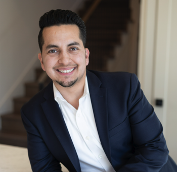 Portrait of David Aceves, REALTOR®